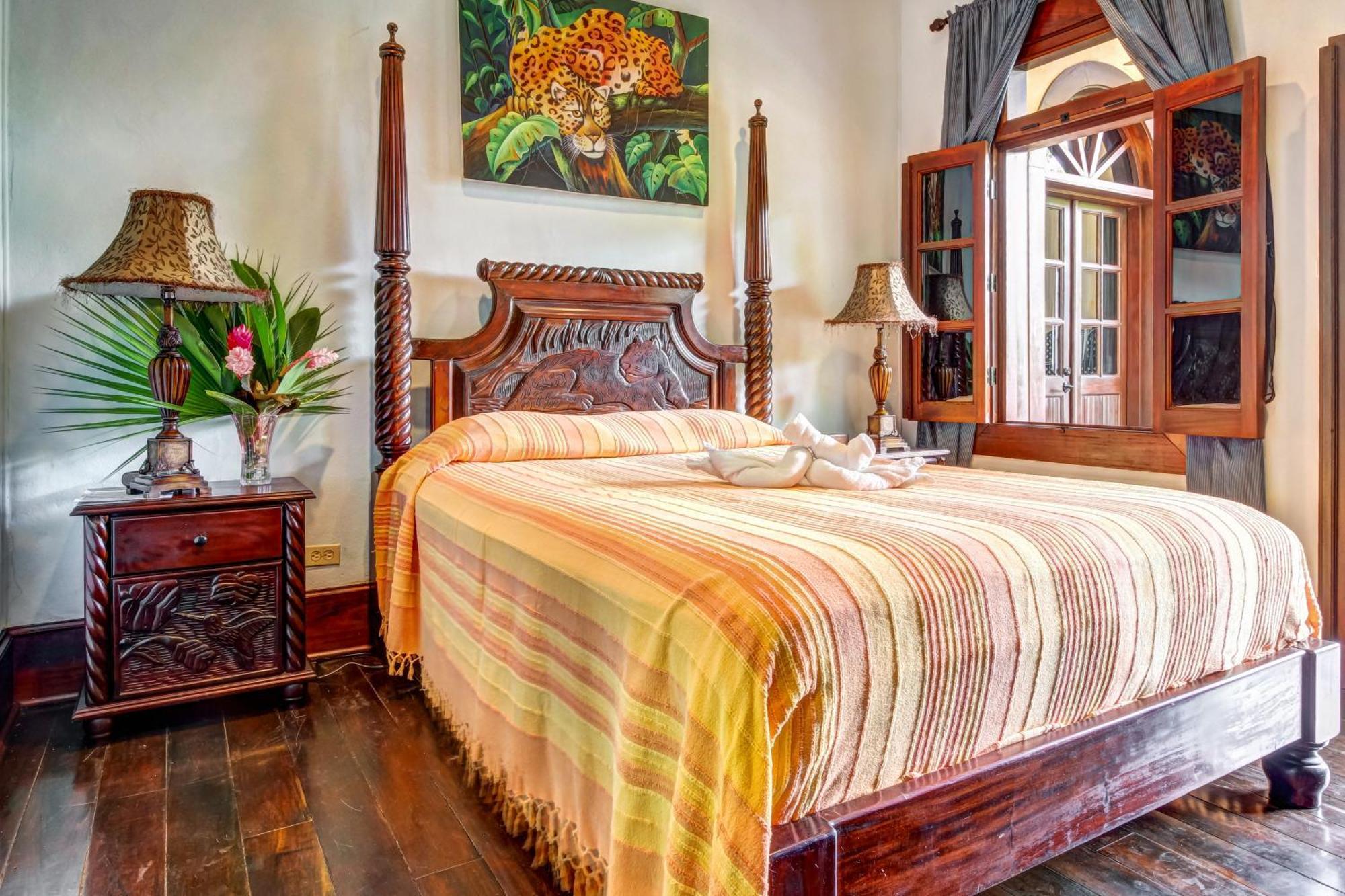 Mahogany Hall San Ignacio Εξωτερικό φωτογραφία