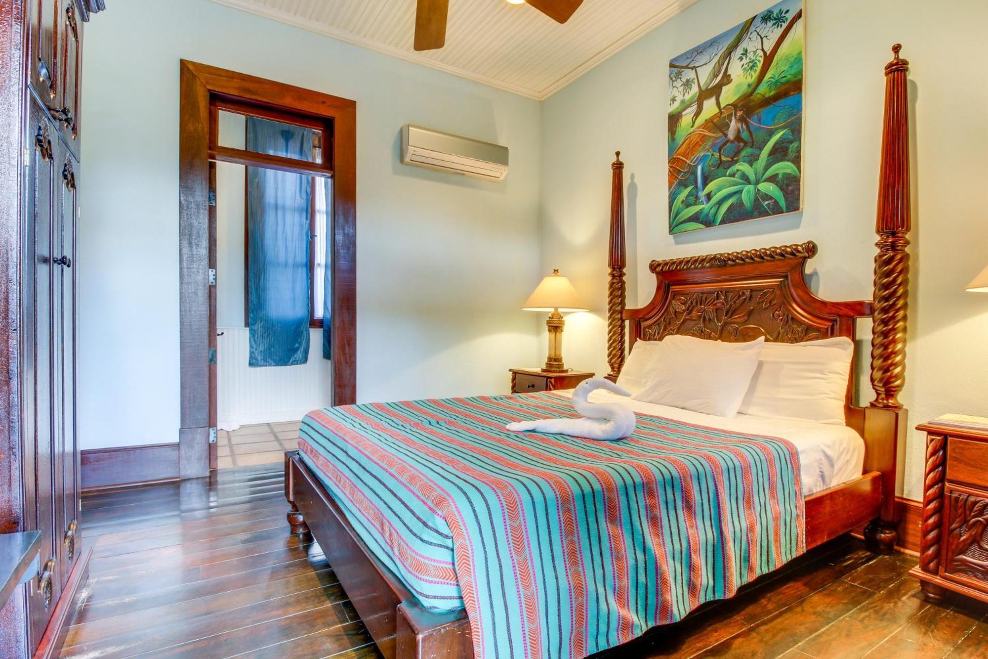 Mahogany Hall San Ignacio Εξωτερικό φωτογραφία