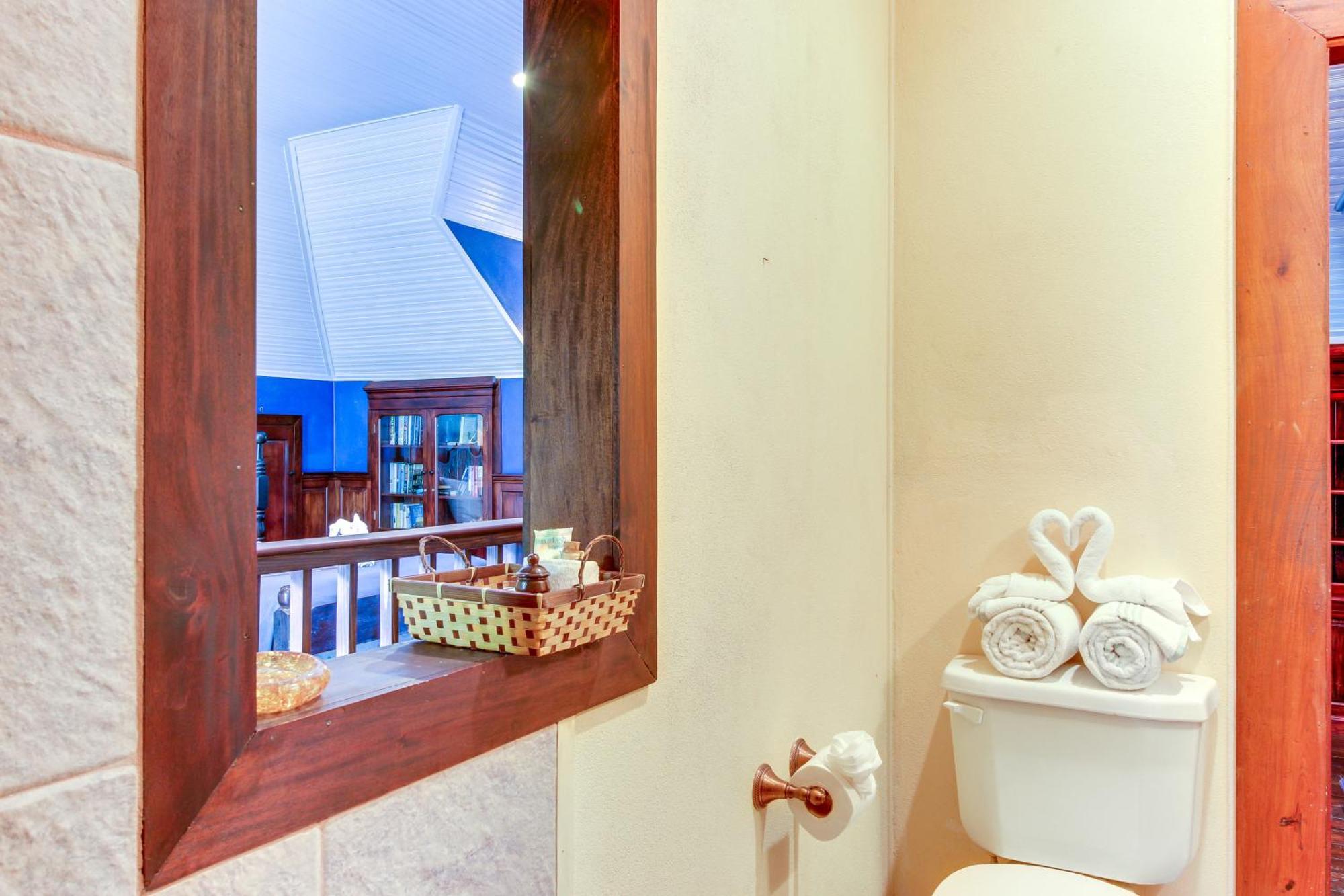 Mahogany Hall San Ignacio Εξωτερικό φωτογραφία