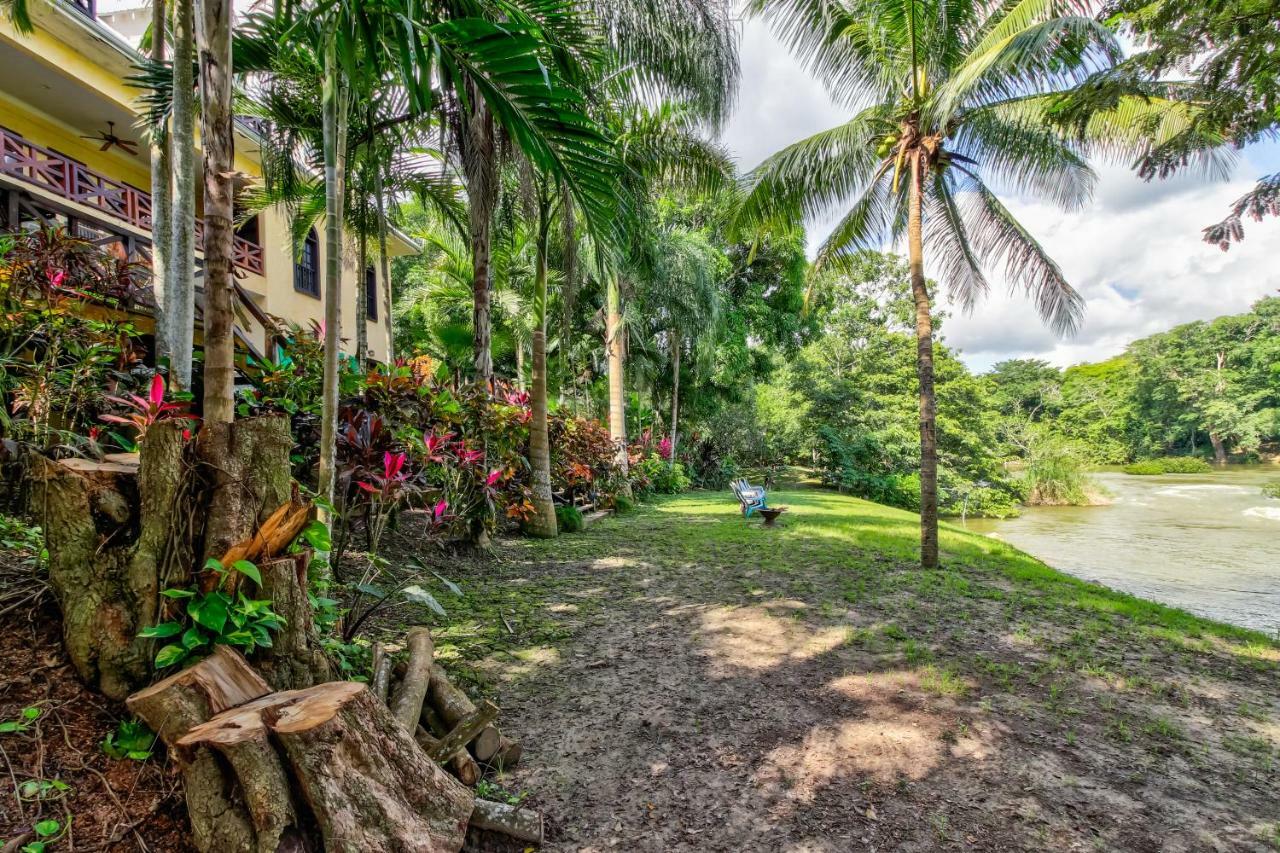 Mahogany Hall San Ignacio Εξωτερικό φωτογραφία